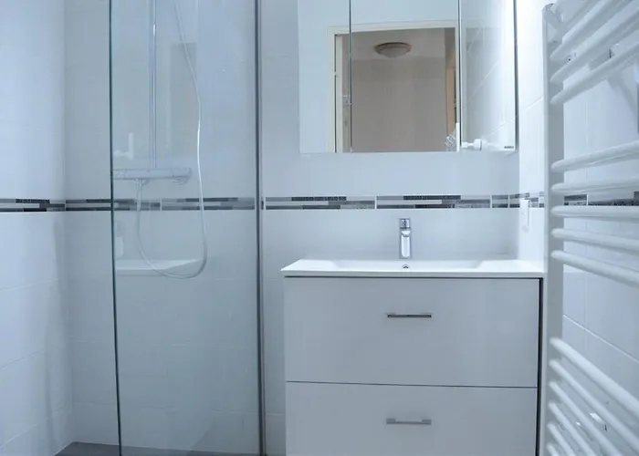 Ce020-i002 2 Pieces 4 Couchages - Cavaliere 르 라방두