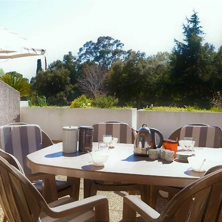 Ce020-i002 2 Pieces 4 Couchages Le Lavandou - Cavaliere