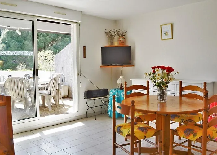 Apartment Ce020-i002 2 Pieces 4 Couchages - Cavaliere *